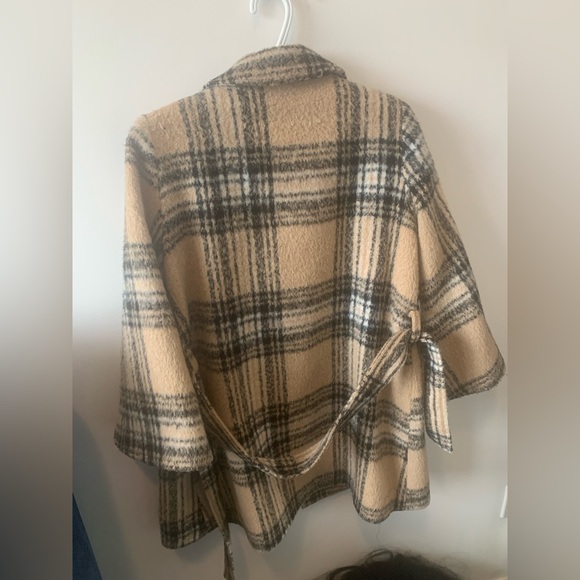 Bell sleeve dress coat size medium perfect for the ballet - Picture 3 of 4